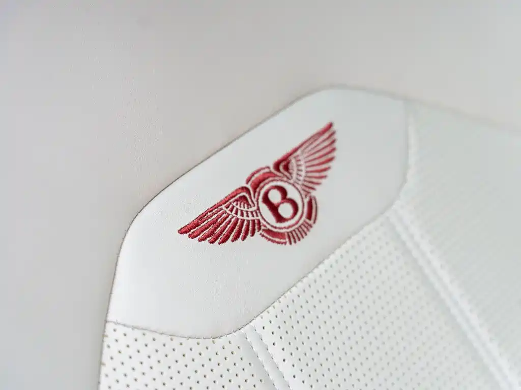 Bentley Bentayga — миниатюра 13
