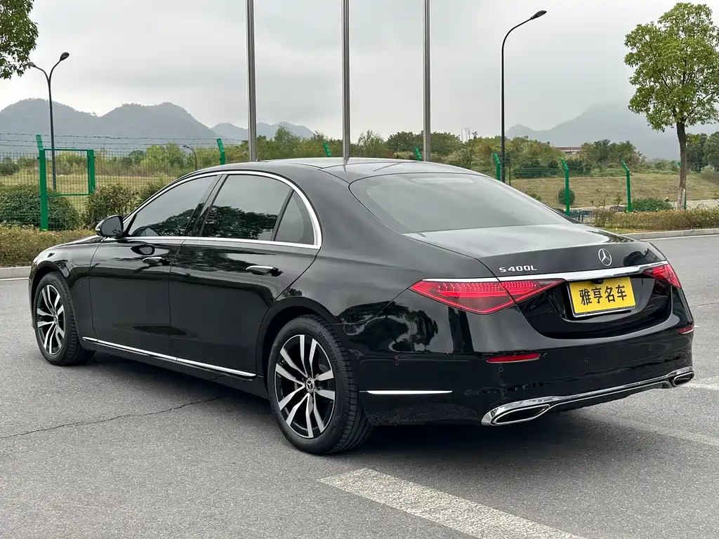 MERCEDES-BENZ S CLASS