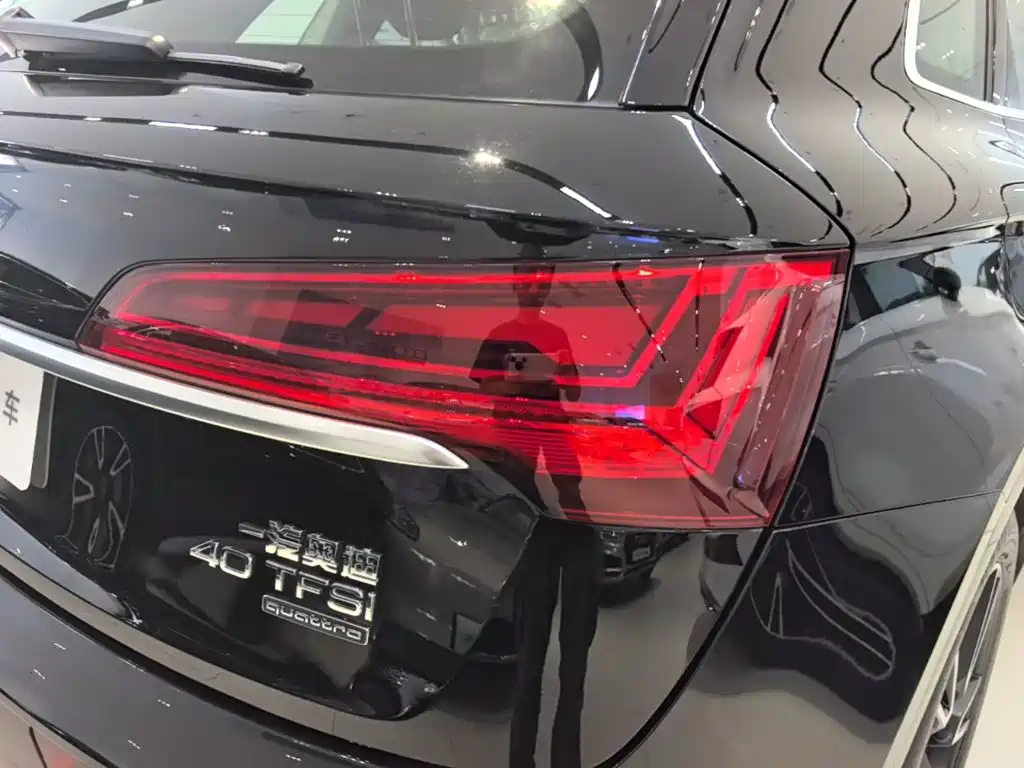 Audi Q5L — миниатюра 8