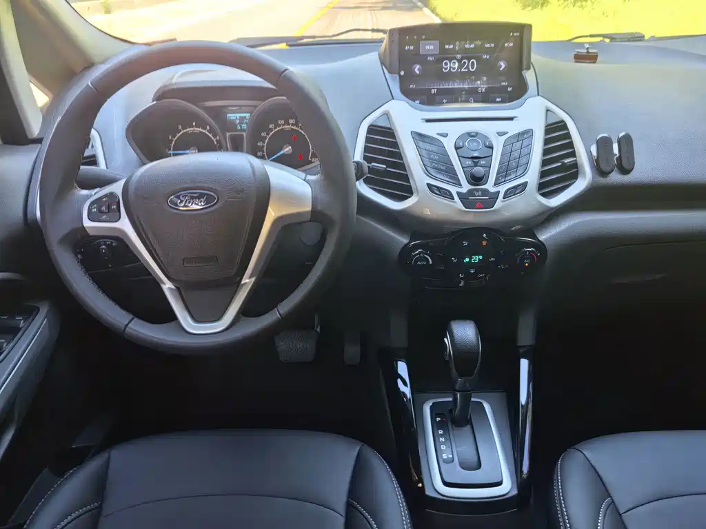 Ford Ecosport — миниатюра 17