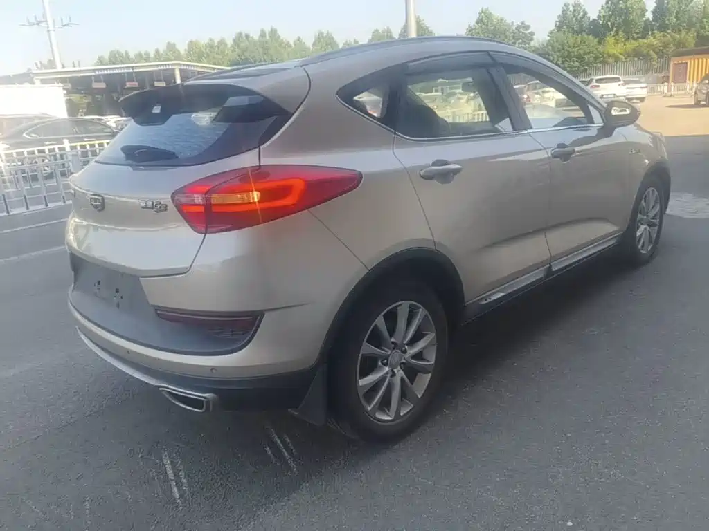 Geely Emgrand GS — миниатюра 7