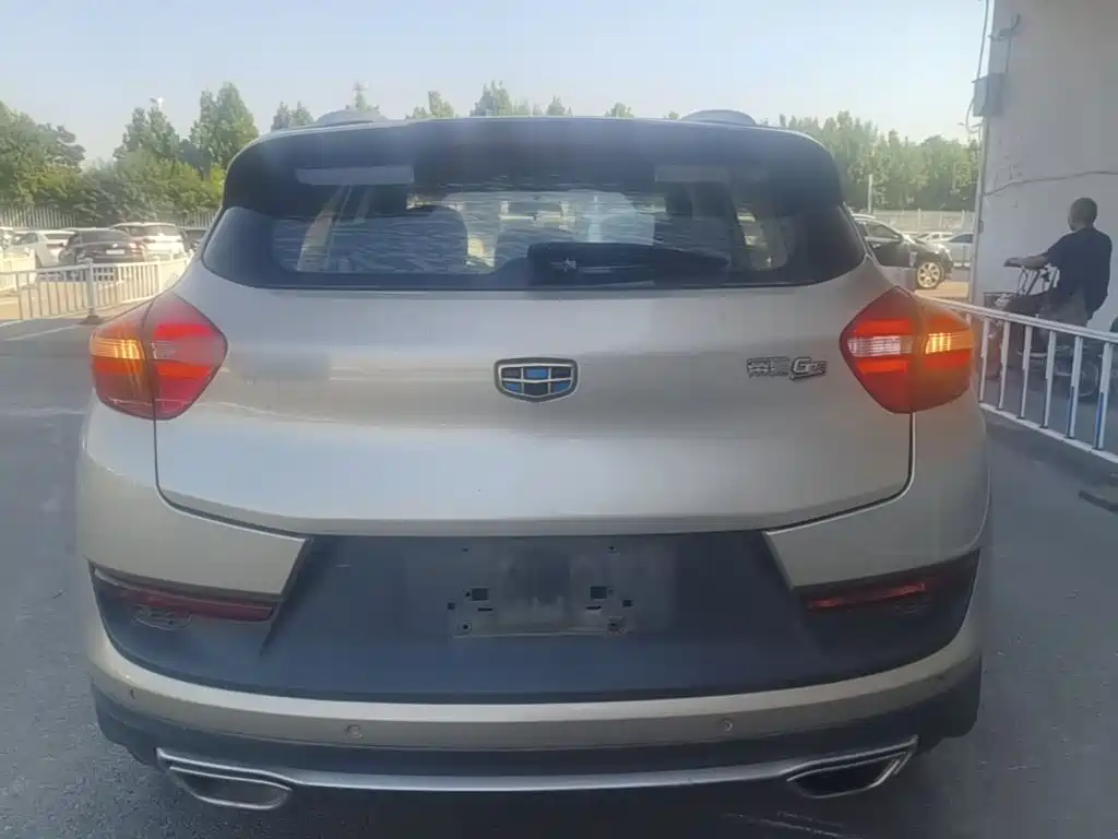 Geely Emgrand GS — миниатюра 6