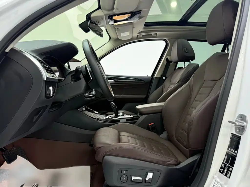 BMW X3 — миниатюра 5