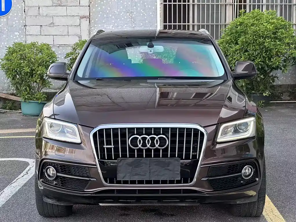 Audi Q5 (Import) — миниатюра 2