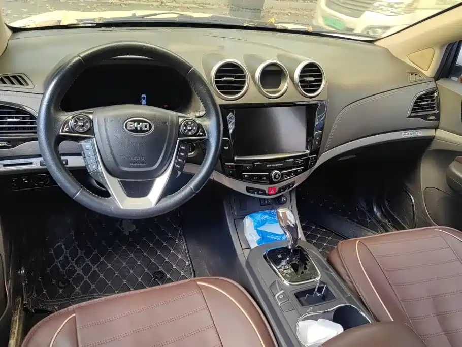 BYD S7 — миниатюра 12