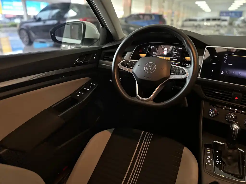Volkswagen Bora — миниатюра 13