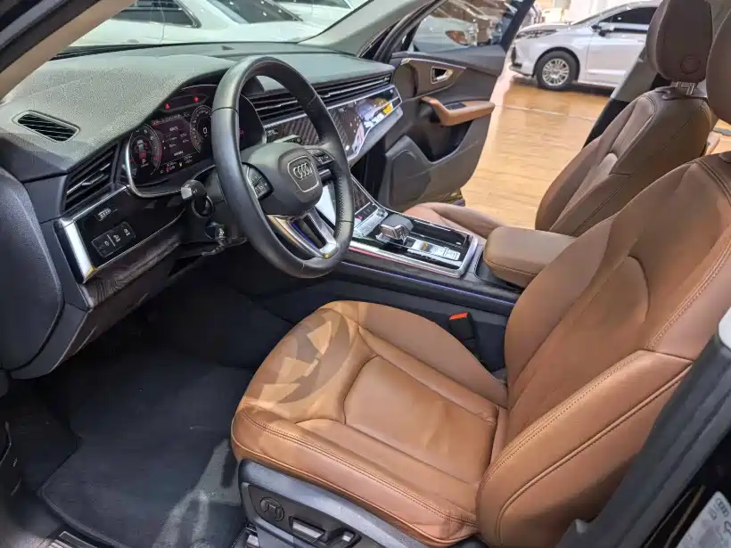 Audi Q7 2020 55 TFSI quattro S line Sport