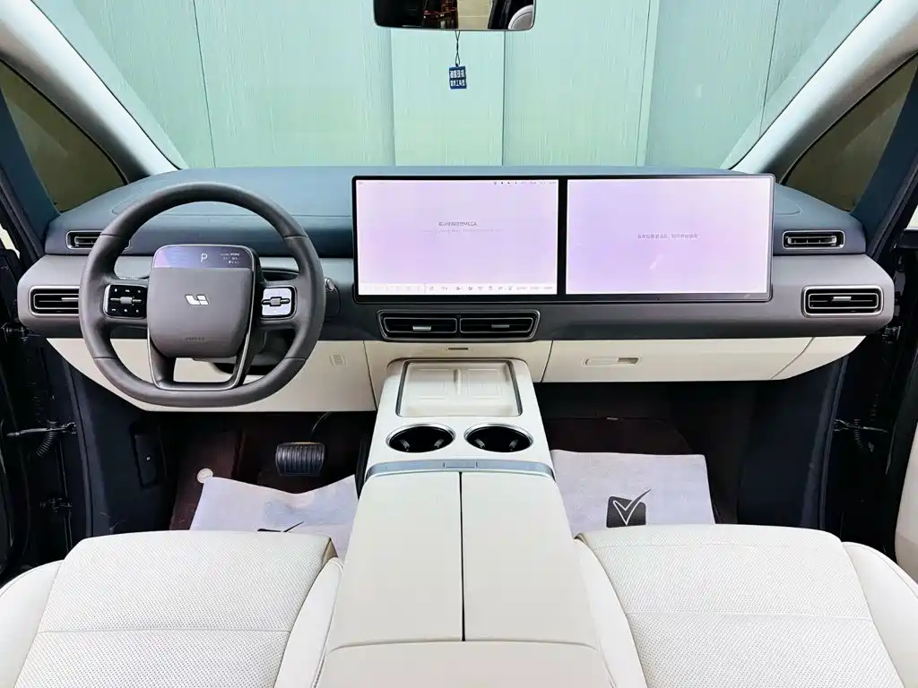 Li Auto Li MEGA — миниатюра 8