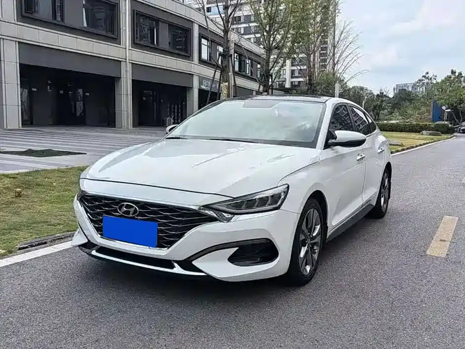 Hyundai Fista