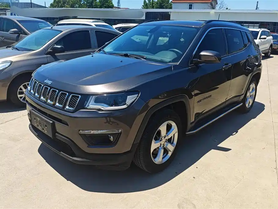 Купить Jeep Compass