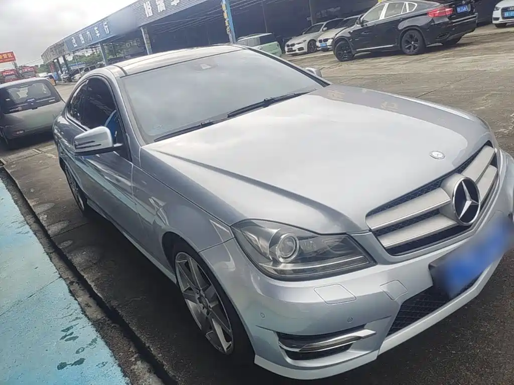 Mercedes-Benz C-Class (Import) — миниатюра 4