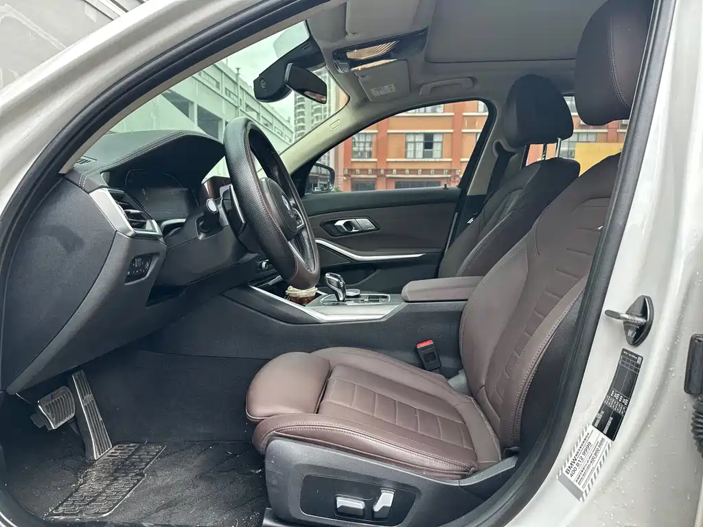 BMW 3 Series — миниатюра 7