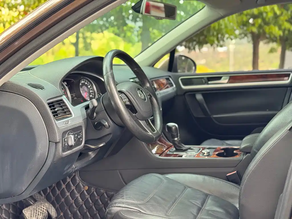 Volkswagen Touareg 2011 3.0TSI Comfort
