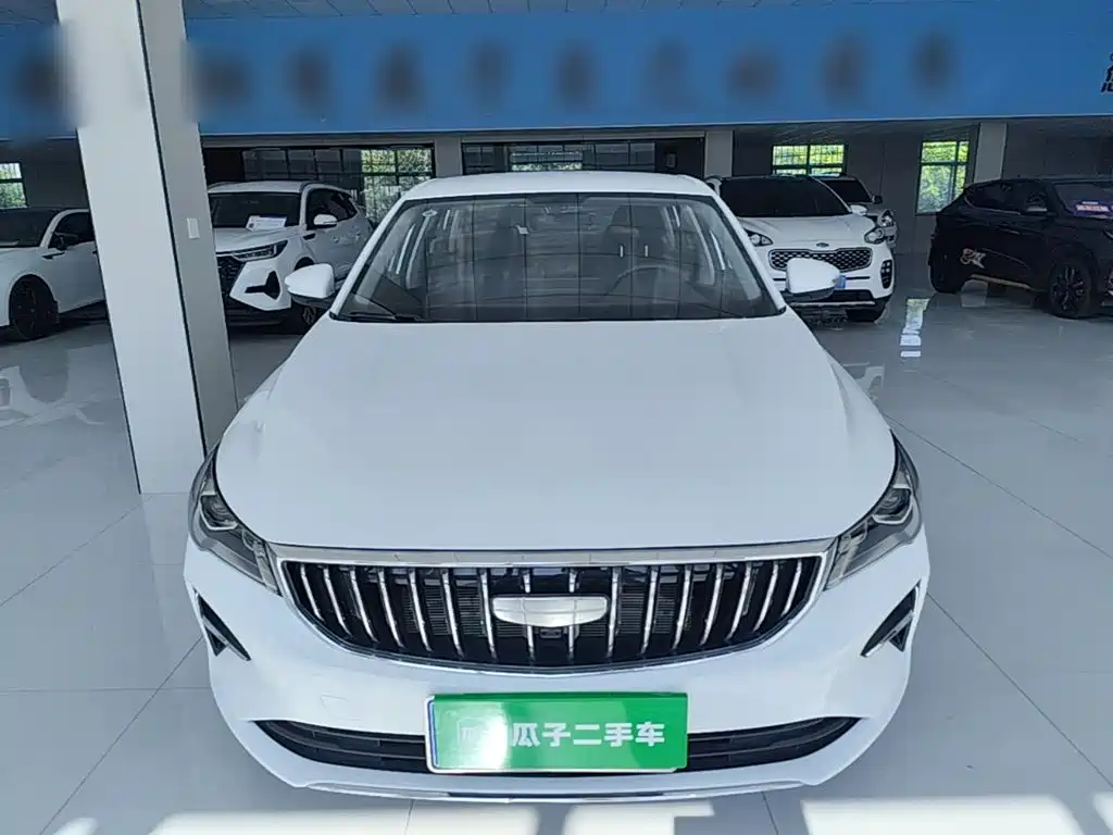 Geely Emgrand — миниатюра 3