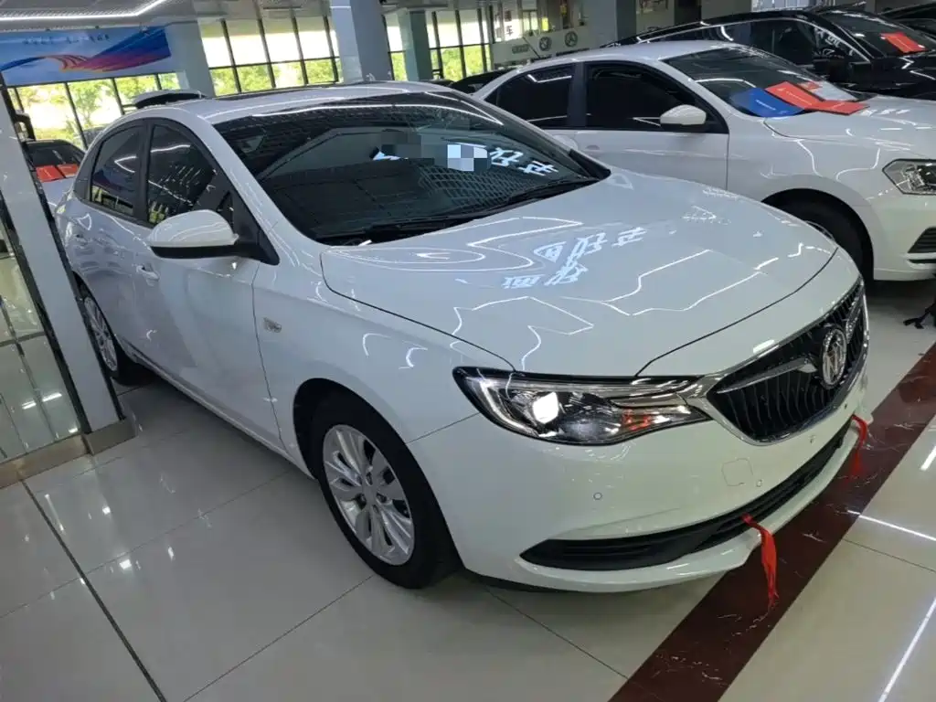 Buick Excelle — миниатюра 4