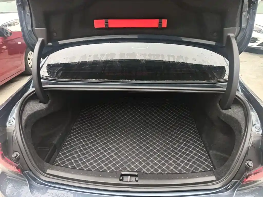 Volvo S60 — миниатюра 19