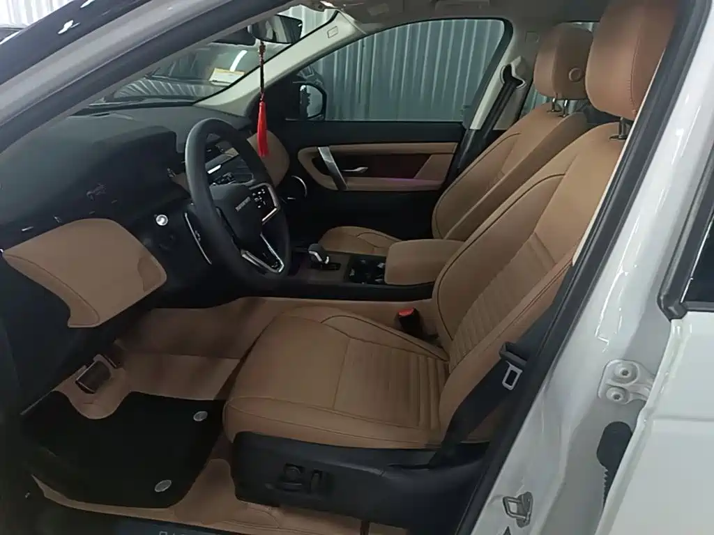 Land Rover Discovery Sport — миниатюра 15
