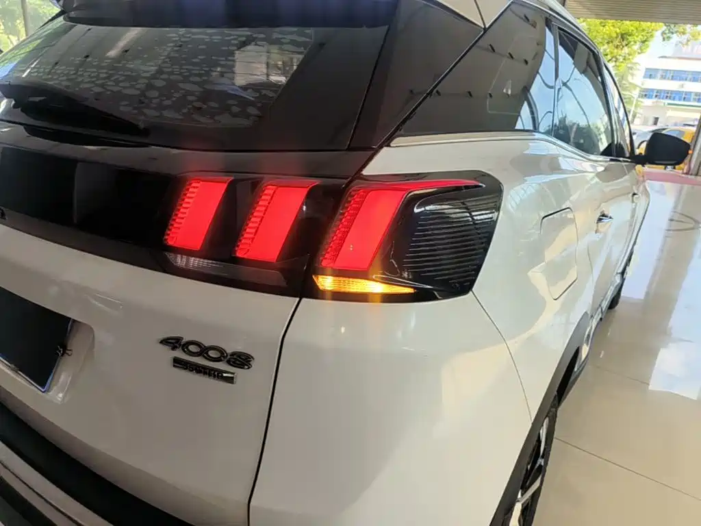 Peugeot 4008 — миниатюра 8