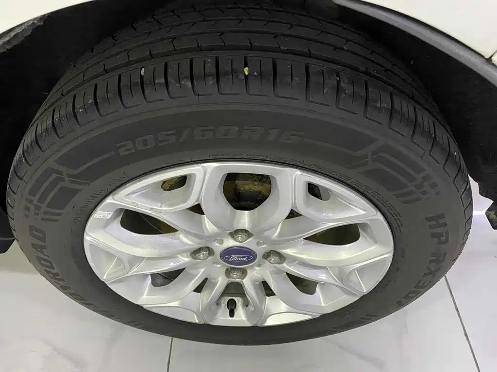 Ford Ecosport — миниатюра 19
