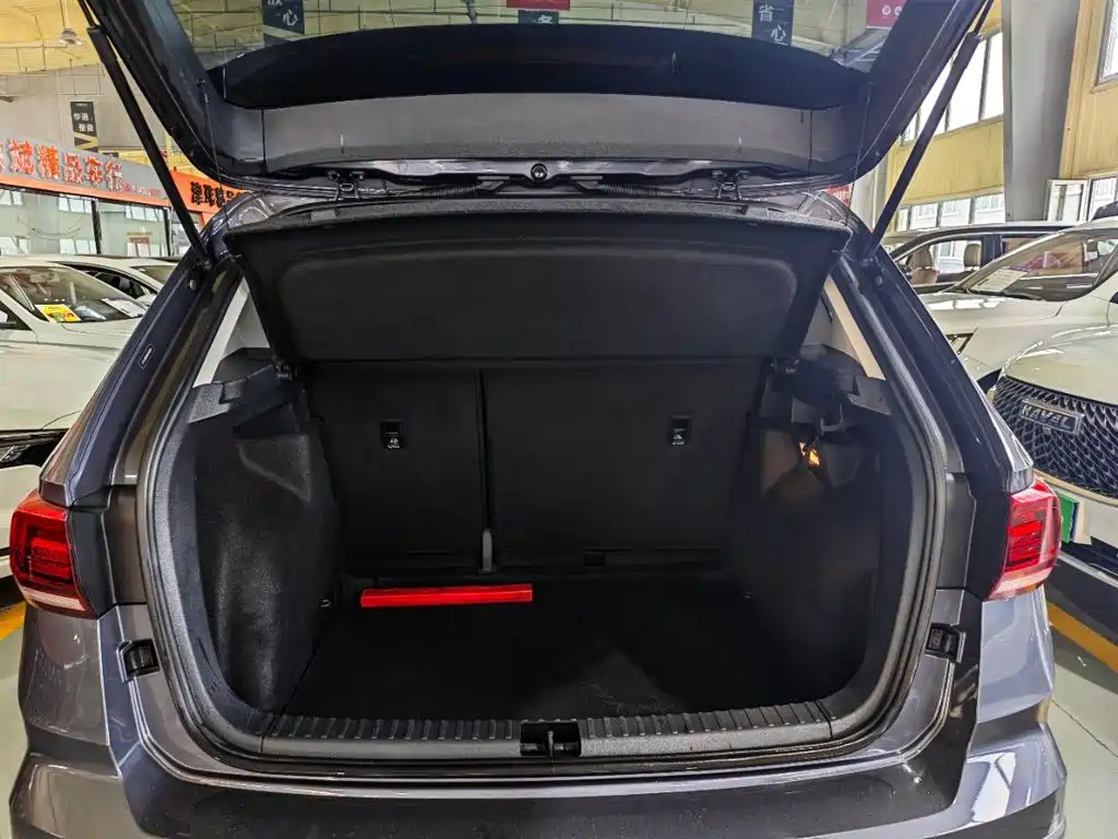 Volkswagen Tharu — миниатюра 9