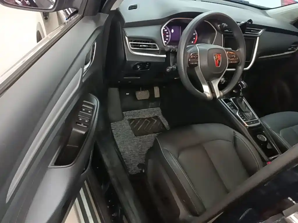 Roewe RX3 — миниатюра 16