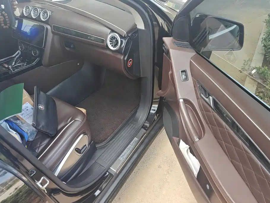 Mercedes-Benz R-Class — миниатюра 8