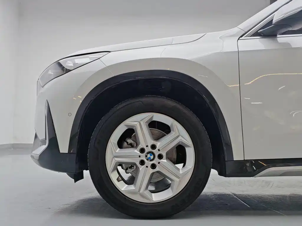 BMW X1 — миниатюра 7