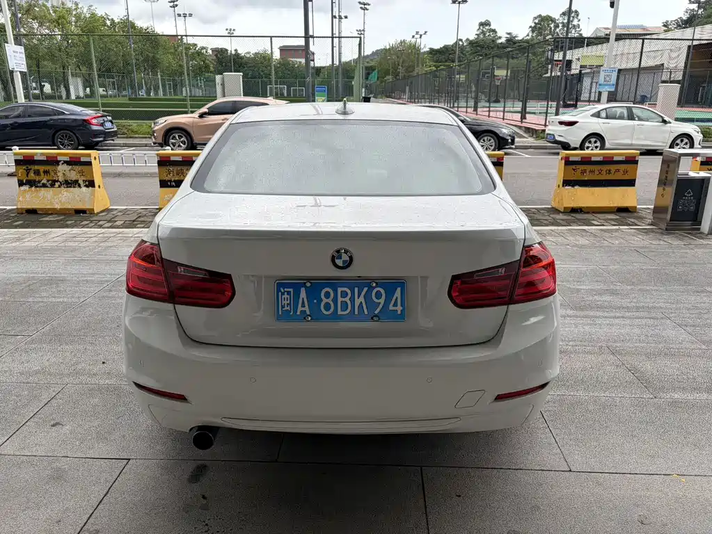 BMW 3 Series — миниатюра 6