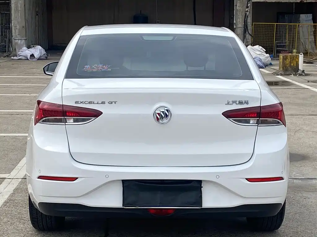 Buick Excelle — миниатюра 6