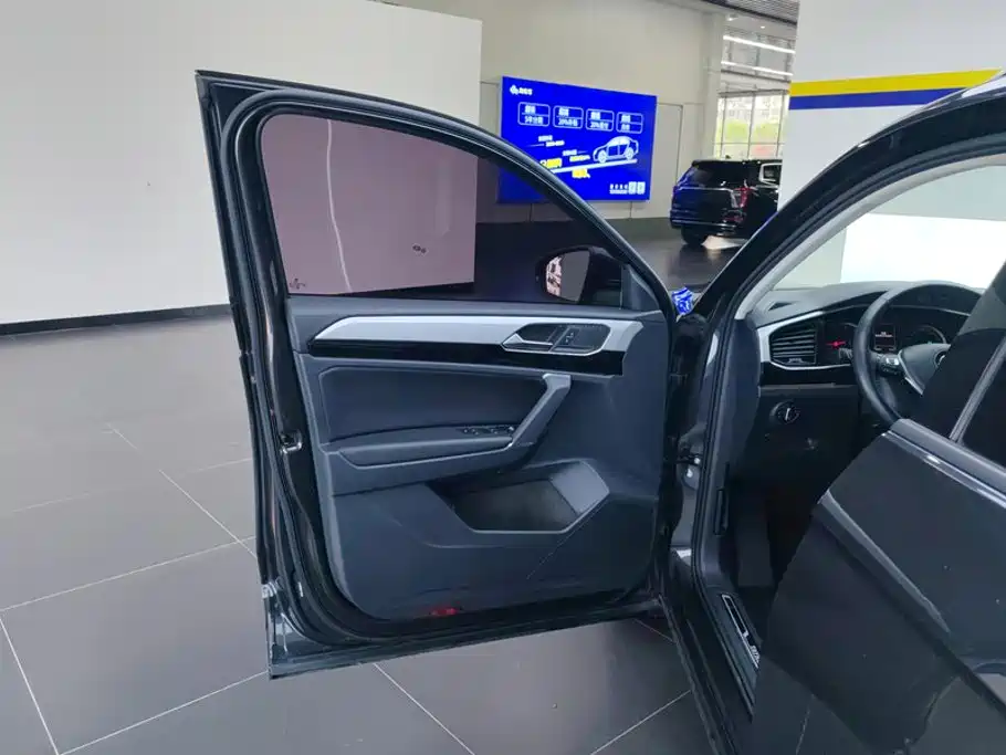 Volkswagen Tayron — миниатюра 7