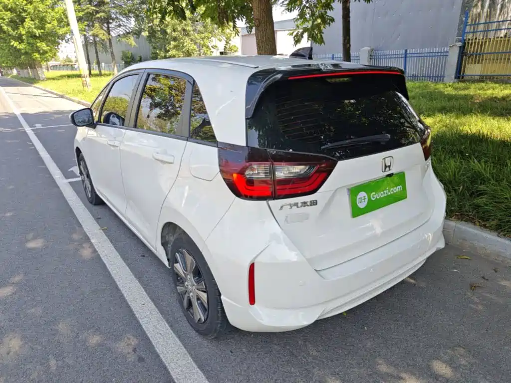 Honda Fit — миниатюра 5