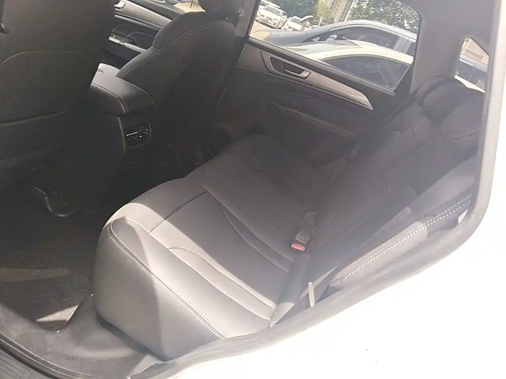 Haval M6 — миниатюра 17