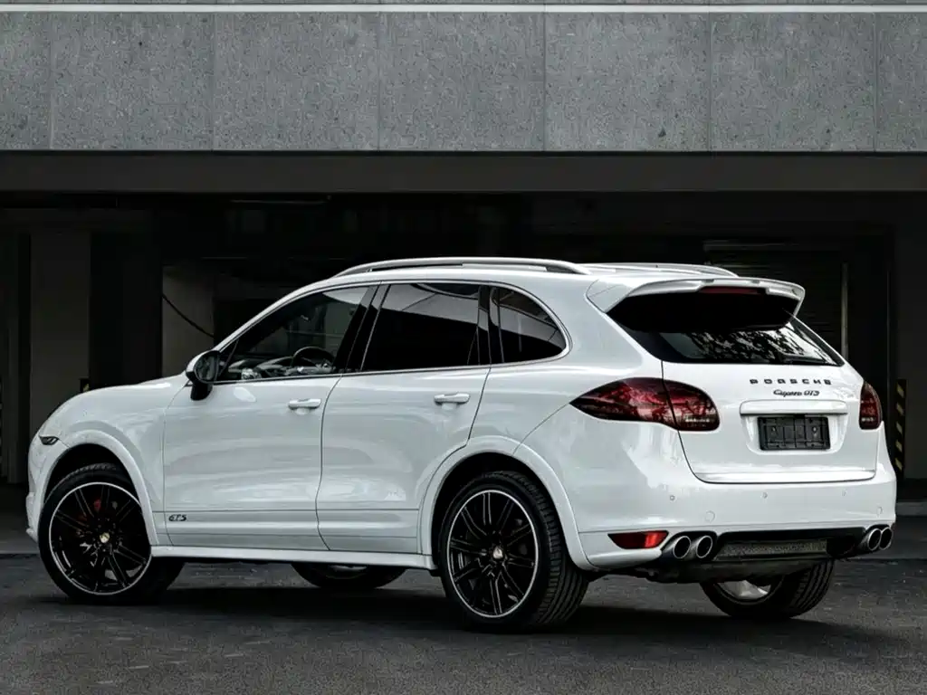 Porsche Cayenne 2014 Cayenne GTS 4.8L