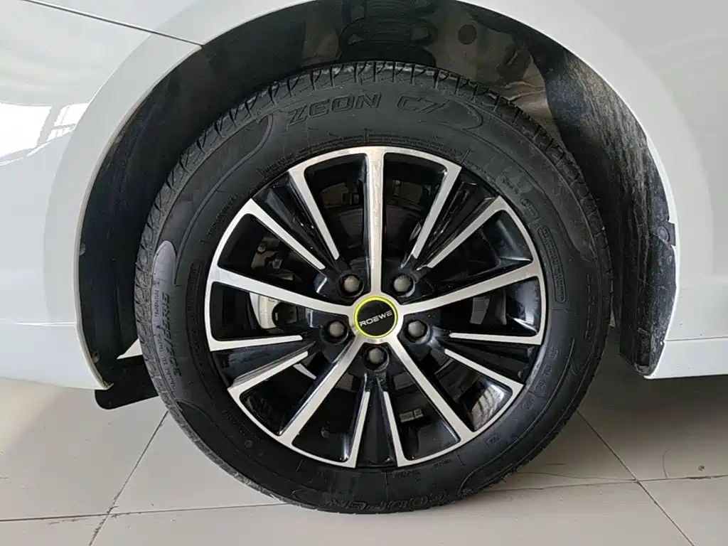 Roewe i5 — миниатюра 23