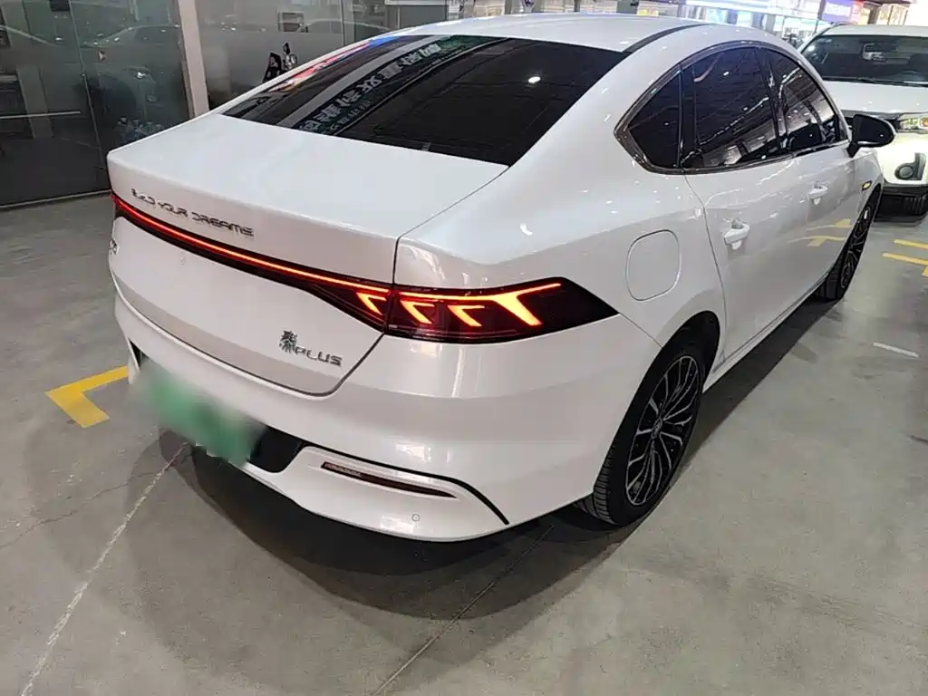 BYD Qin PLUS — миниатюра 7