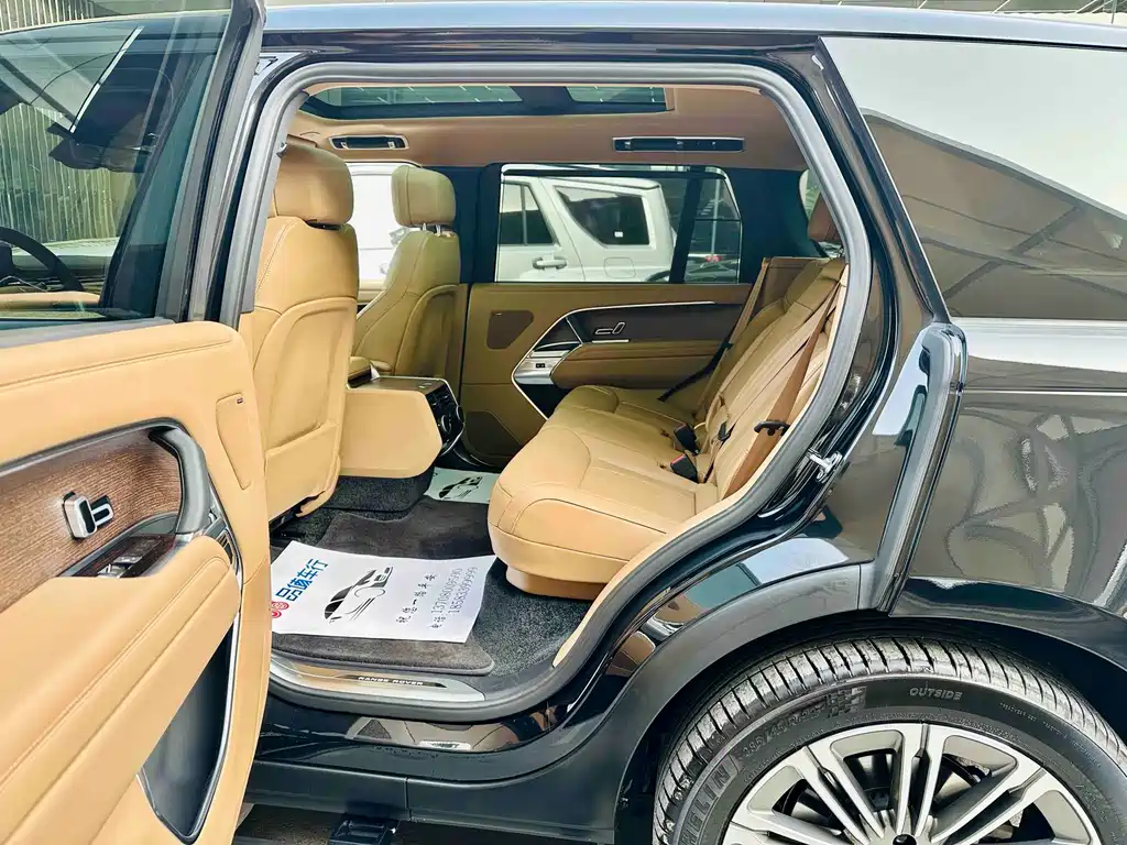 Land Rover Range Rover — миниатюра 7