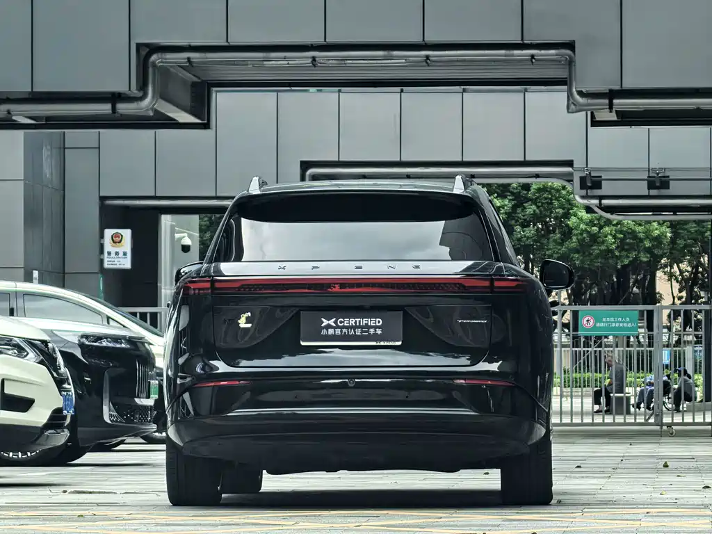 XPeng G9 — миниатюра 8