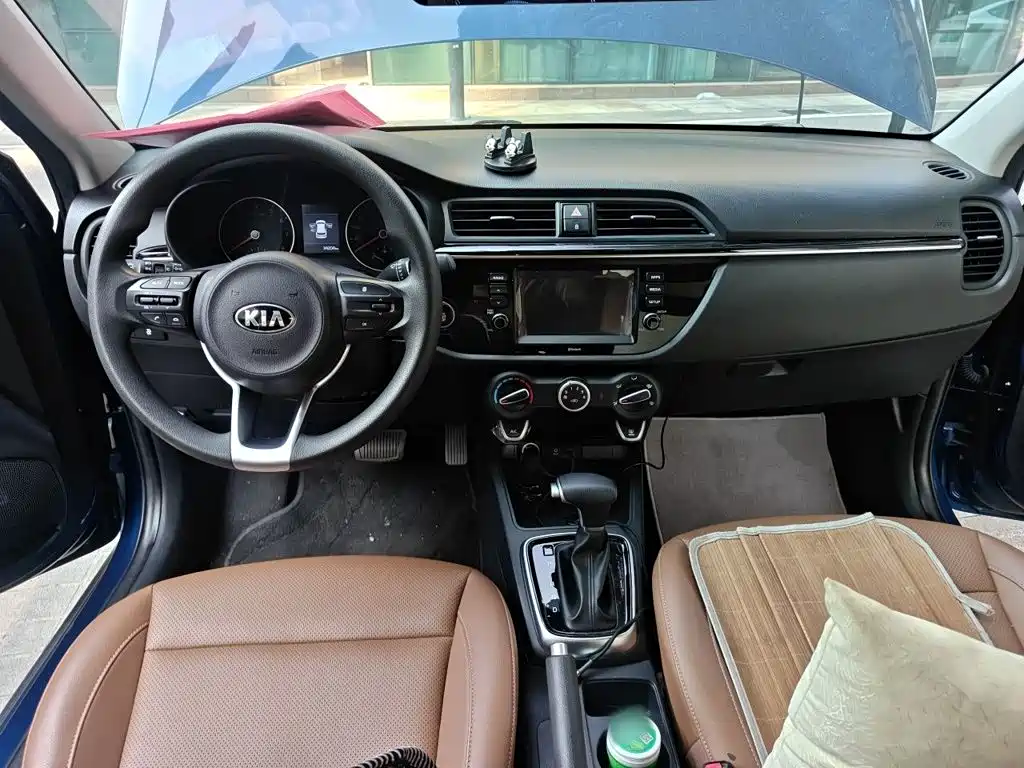 Kia KX Cross — миниатюра 5
