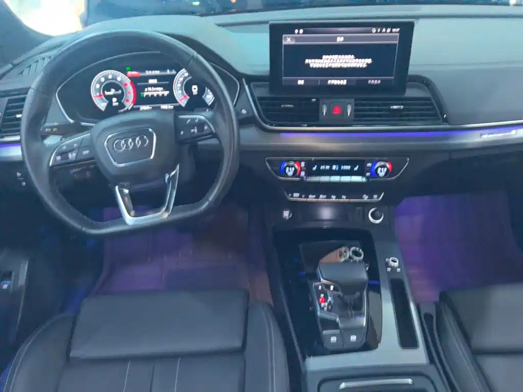 Audi Q5L Sportback — миниатюра 10