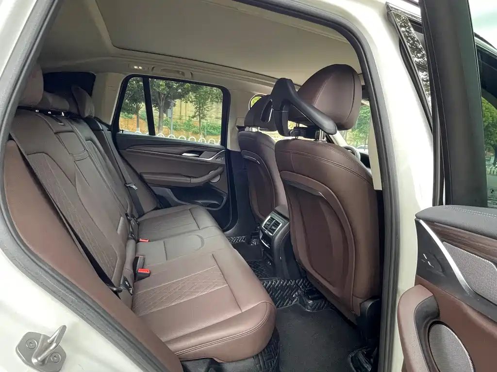 BMW X3 — миниатюра 6