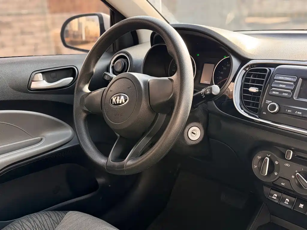 Kia Huanchi — миниатюра 22