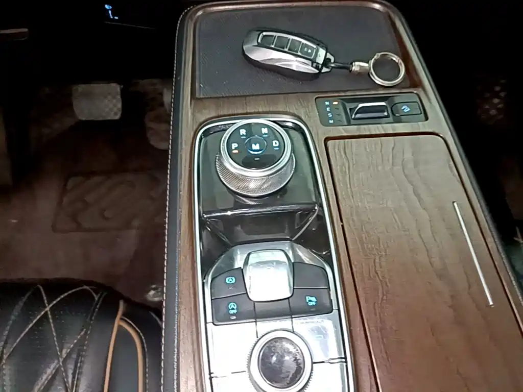 Ford Equator — миниатюра 14