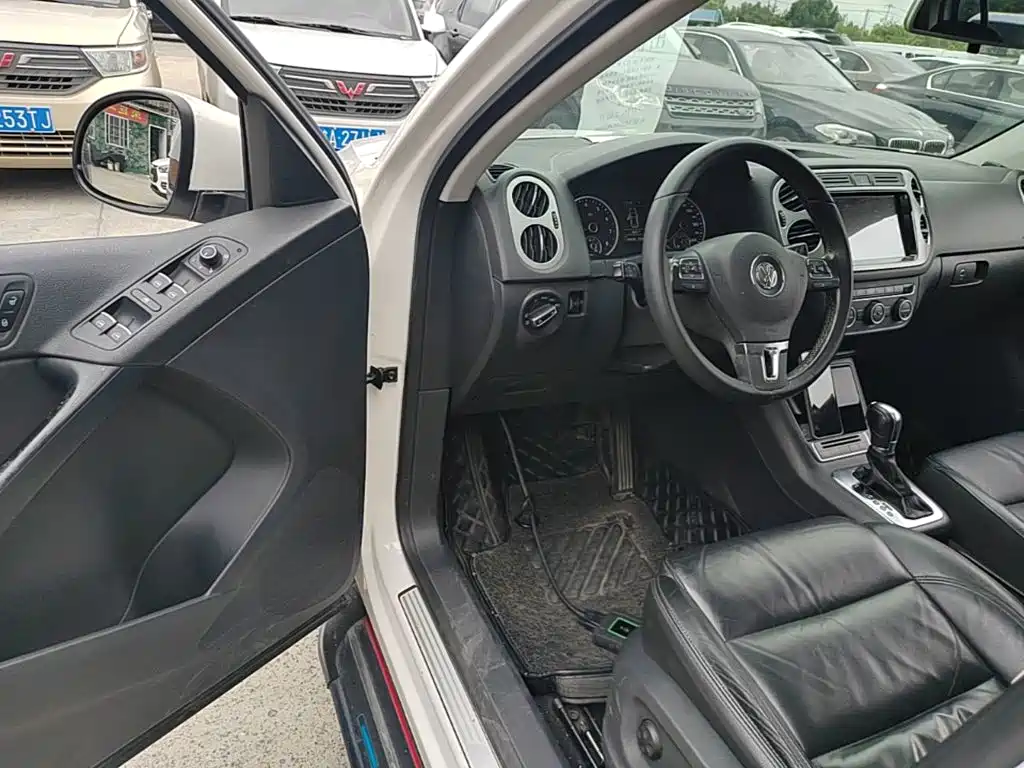 Volkswagen Tiguan — миниатюра 16