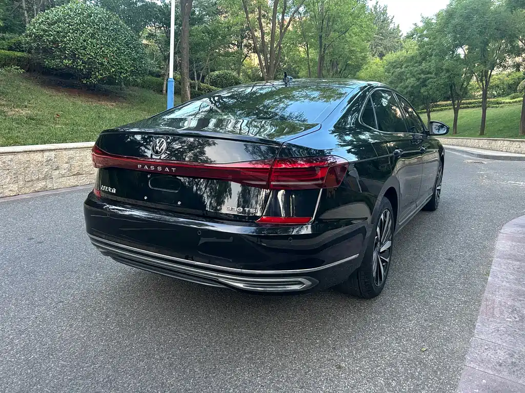 Volkswagen Passat — миниатюра 4