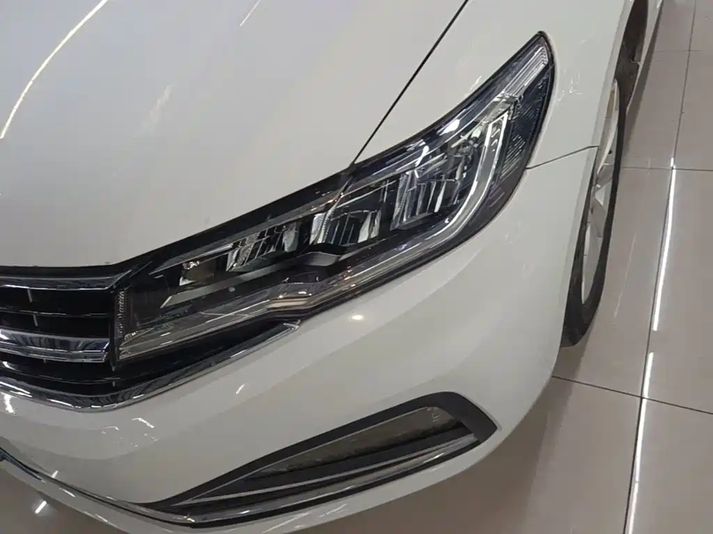 Volkswagen Bora — миниатюра 24