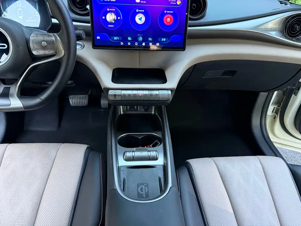BYD Dolphin — миниатюра 11