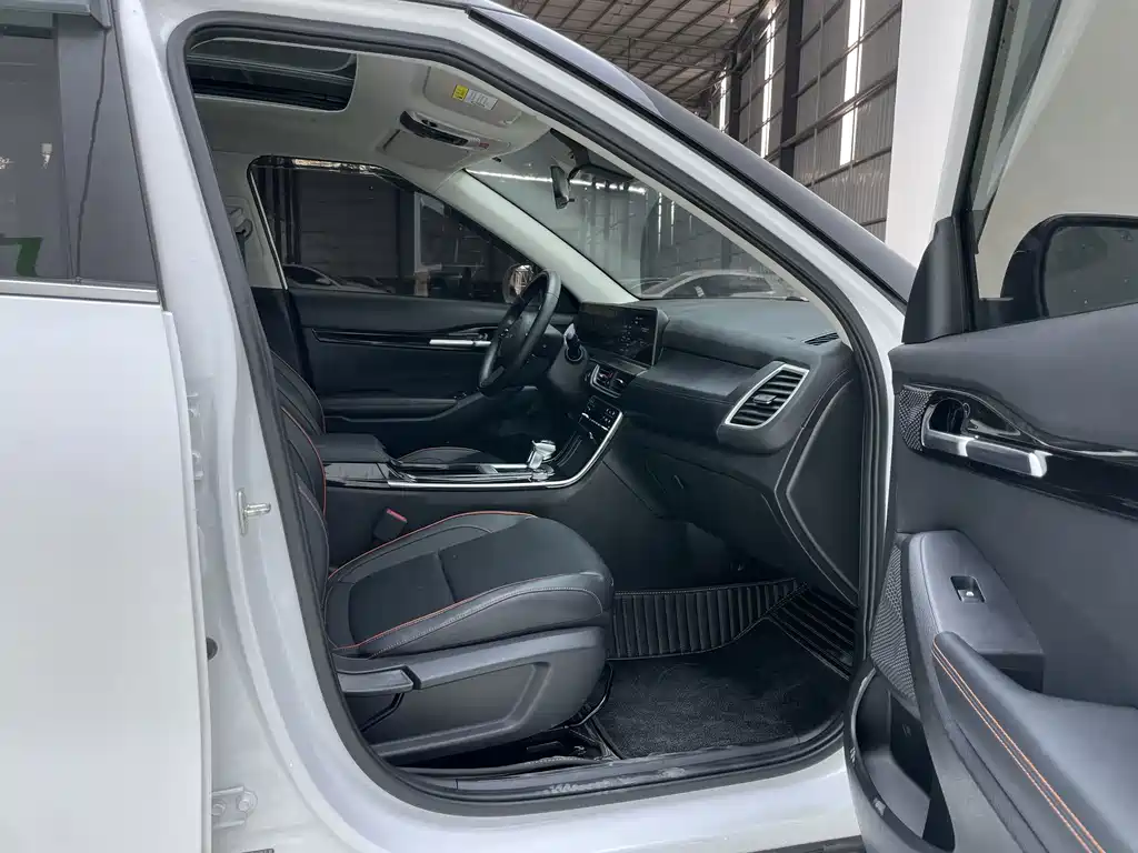 Kia Seltos — миниатюра 28