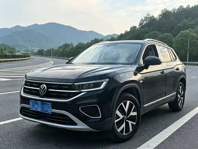 Volkswagen Tharu