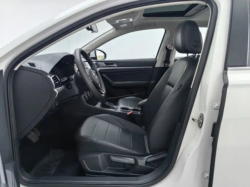 Volkswagen Lavida — миниатюра 10