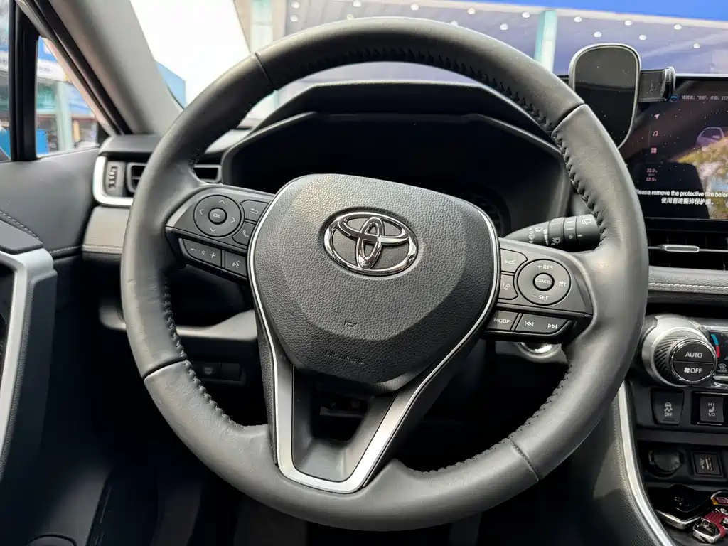 TOYOTA RAV4 RONGFANG